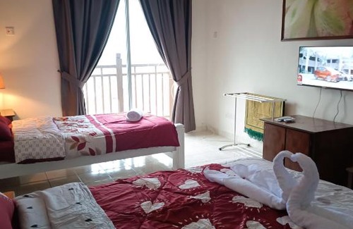Taiping Apartment | Relax at Sofea Inn Bukit Merah - Family-Friendly Getaway