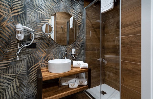 Sciacca Historic Centre House | Discover Comfort at Sofi' Center Rooms with Family-Friendly Perks