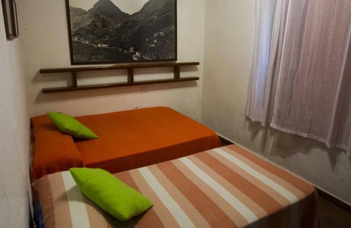 Hermigua House | Cozy Cottage with Sea View and Breakfast Options