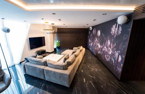 rayon Triaditsa Apartment | Experience Sofia Paradise View Apartment: Rated 9.7/10!