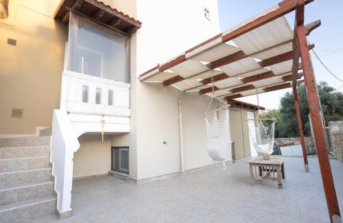 Gerani Apartment | Exceptional Ocean View House in Sofia - Perfect for Families