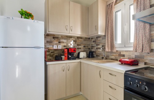 Razata Cottage | Discover Sofia's Cottage: A Cozy Retreat with Breakfast