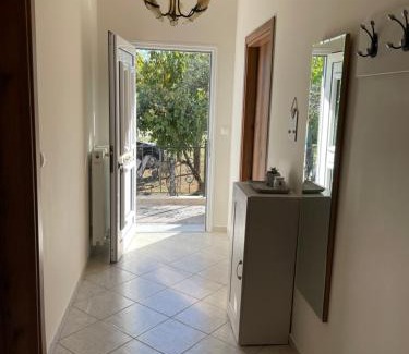 Mavromati Apartment | Sofias Cottage Trikala