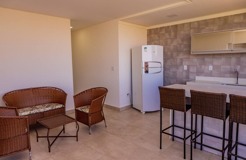 Nova Guarapari Apartment | Relaxing Sofiatti Rentals: Oceanfront Bliss Near Bacutia