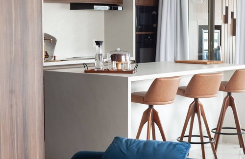 Pinheiros Apartment | Stylish New Apartment with 3 Suites on Oscar Freire