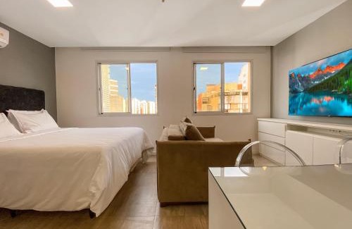 Vila Nova Conceicao Hotel | Elegant Hotel in Vila Olimpia with Pool and Breakfast