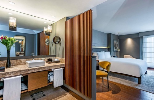 Zona Rosa Hotel | Elegant Sofitel Bogota Victoria Regia: Rated 9.4/10, Spa & Dining