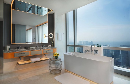 Long Hua Hotel | Elegant Sofitel Haikou: 5-Star Luxury with Pool & Spa