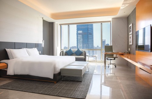 Long Hua Hotel | Elegant Sofitel Haikou: 5-Star Luxury with Pool & Spa
