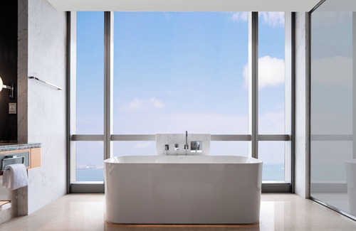 Long Hua Hotel | Elegant Sofitel Haikou: 5-Star Luxury with Pool & Spa