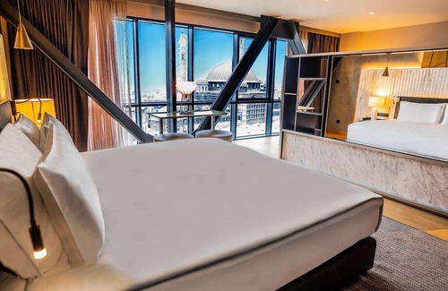 Gumussuyu Mahallesi Hotel | Elegant Sofitel Istanbul Taksim: Pool, Spa & Great Views