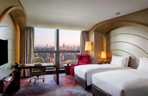 Luosiwan International Trade Area Hotel | Elegant Sofitel Kunming: 5-Star Luxury with Pool Access