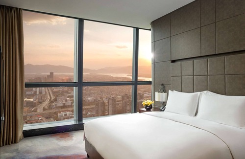 Luosiwan International Trade Area Hotel | Elegant Sofitel Kunming: 5-Star Comfort with Spa & Pool