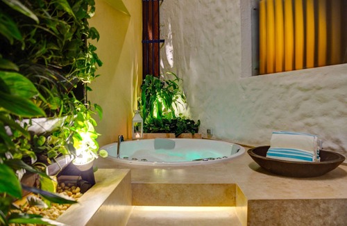 Cartagena Walled City Resort | Experience Sofitel Legend Santa Clara Cartagena: 5-Star Oasis