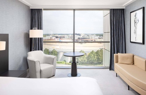 Gatwick Hotel | Elegant Sofitel London Gatwick: Spa & Family-Friendly Stays