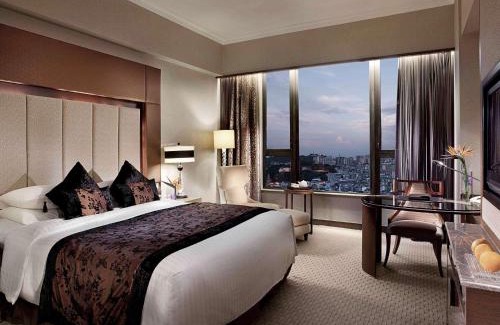 Macau Hotel | Elegant Sofitel Macau At Ponte 16 with Pool & Hot Tub