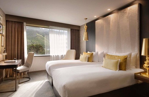 Wellington Hotel | Elegant Sofitel Wellington: 5-Star Comfort and Dining