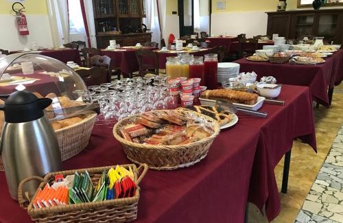 Imperia Hotel | Cozy Soggiorno Marino San Giuseppe with Oceanfront Views