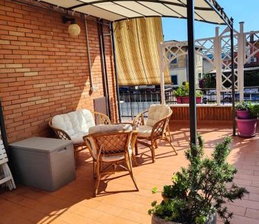 Zona LIII Tomba di Nerone Apartment | Pet-Friendly Appartamento Locazione Turistica with Breakfast