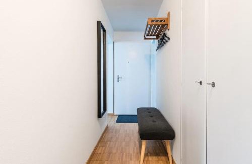 Kreuzlingen Apartment | Cooldis 12: Family-Friendly Stay with Free Parking