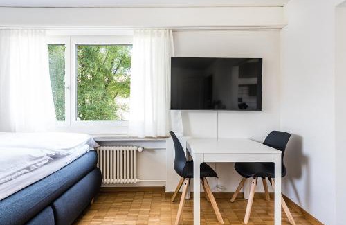 Kreuzlingen Apartment | Cooldis 2: Family-Friendly Retreat with Free Parking