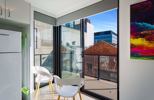 Geelong Apartment | Soho 203 - Geelong CBD modern Apartment