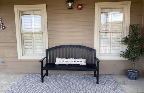 Tuscaloosa Condo | Prime Soho Condo Steps from Bryant-Denny Stadium