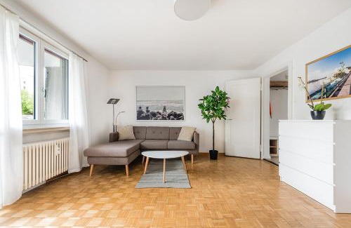 Kreuzlingen Apartment | Family-Friendly Stays at Cooldis G - Rated 8/10 by Guests