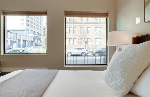 Dupont Circle Hotel | Experience Comfort at DuPont Place with Family-Friendly Amenities