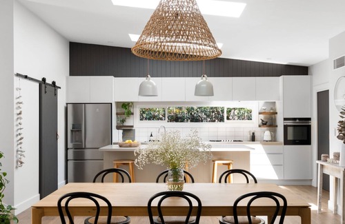 Avalon Beach House | Discover Sojourn by Palm Beach Holiday Rentals Today