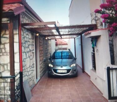 Afytos House | Sokaki Home