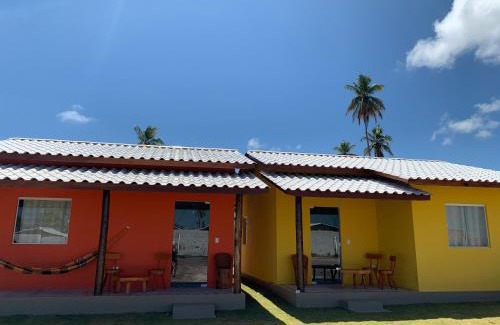 Porto da Rua House | Discover Sol Beach: Pet-Friendly Escape with Pool & Hot Tub