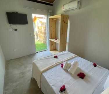Porto da Rua House | Discover Sol Beach: Pet-Friendly Escape with Pool & Hot Tub