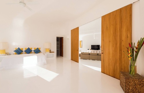 Costa Careyes Hotel | Sol de Oriente