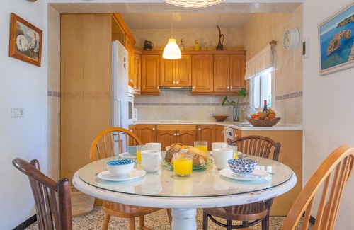 Cala Llombards House | Cozy SOL I VENT Chalet for 8 in Cala Llombards with Pool