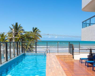 Ilheus Apartment | Discover Kalug - VISTA MAR: Oceanfront Bliss with Smart TV