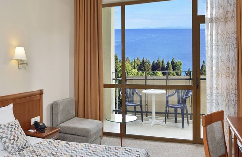 Nessebar Resort | Relax at Sol Nessebar Bay - All Inclusive 4-Star Retreat