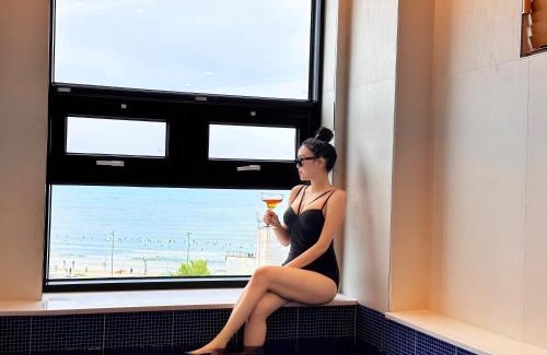 Haeundae House | Elegant Sol Stay Pool Villa & Ryokan with Hot Tub Luxury
