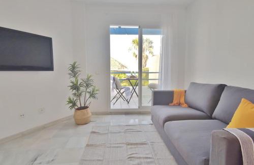 San Jose Apartment | Relax at Sol y Luz: Oceanfront Bliss with Pool Access