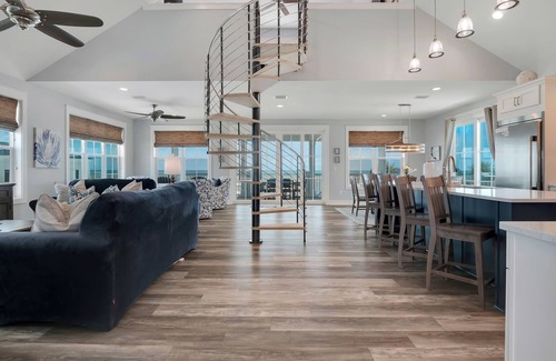 Bay County House | Endless Summer at Sol-Y-Mar: Book Your Dream Getaway!
