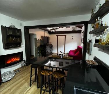 Padrenda Apartment | Discover Sola Costeiro: Pet-Friendly Stay with Breakfast