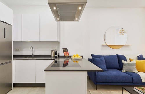 Ensanche Centro Apartment | Top-Rated Solaga - Soho II with Spa & Family Amenities