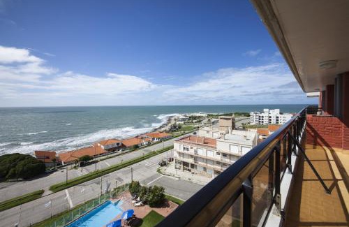 Punta Mogotes Apartment | Relaxing Solanas Playa Mar del Plata with Oceanfront Views