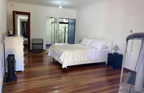 Ouro Preto House | Pet-Friendly Solar Antônio Dias: Ideal for Family Getaways