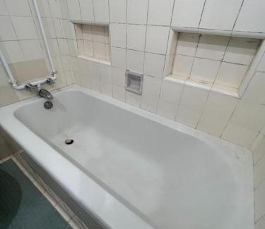 Vargem Grande House | Pet-Friendly Solar da Montanha: Oceanfront Haven, 10/10 Rated