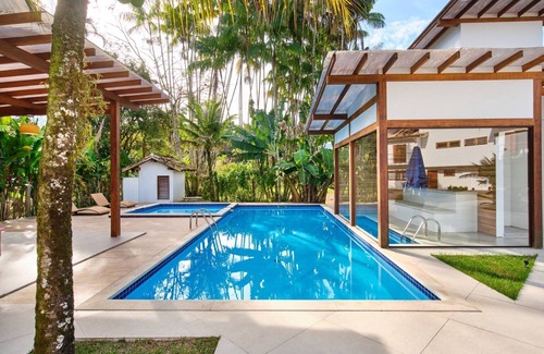 Cabore House | Cozy Stay at Solar das Andorinhas with Pool and Hot Tub