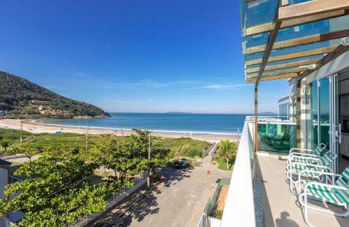 Quatro Ilhas Apartment | Charming Solar das Ilhas 303: Duplex with Private Pool & Sea View