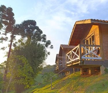 Santo Antonio do Pinhal Hotel | Discover Solar dos Pinhais: Rated 9/10 with Breakfast Included