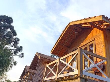 Santo Antonio do Pinhal Hotel | Discover Solar dos Pinhais: Rated 9/10 with Breakfast Included
