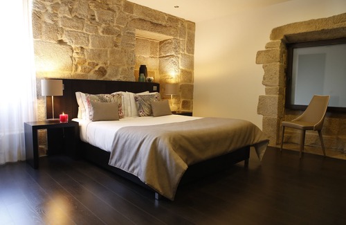 Fornos de Algodres House | Relax at Solar Dos Cáceres: 4-Star Comfort & Great Amenities